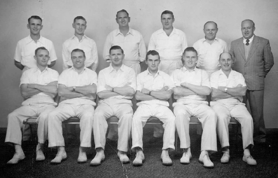 Waratahs Cricket Club 1954-55