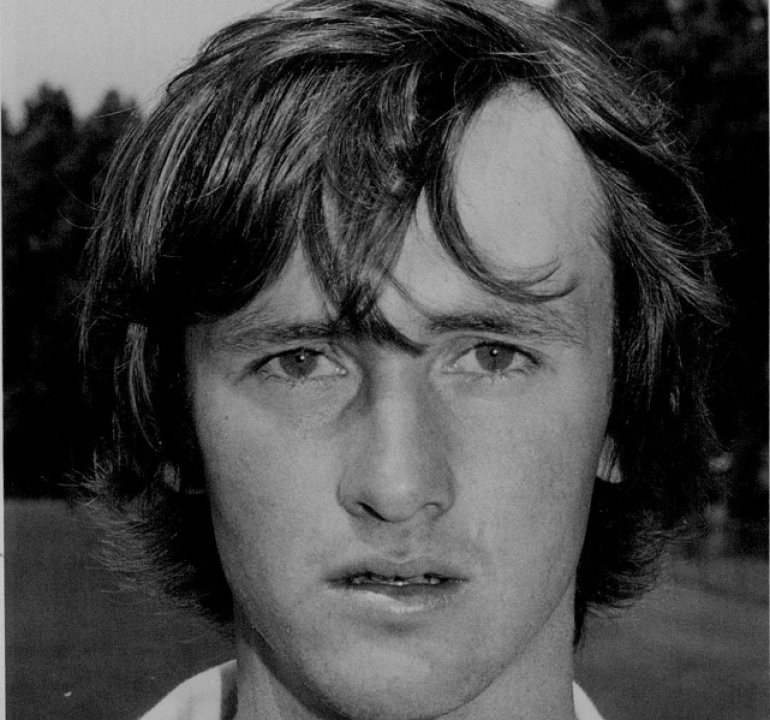 article banner